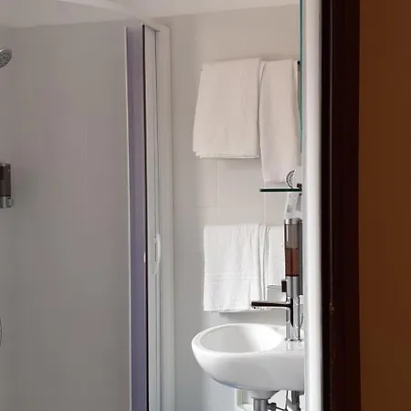 Bed & Breakfast Borgo Revelia 3*